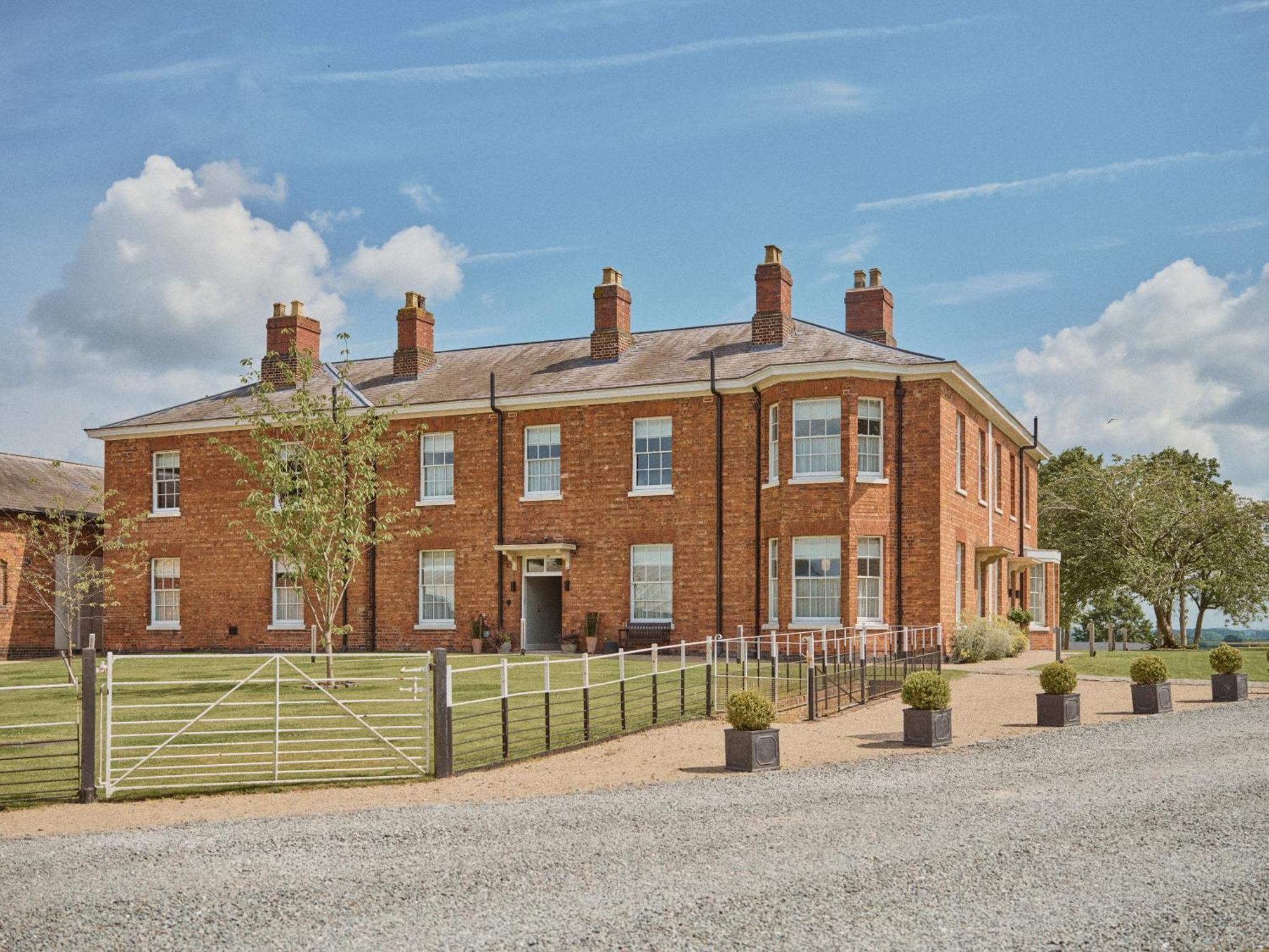 Constantine House Otel Tamworth Dış mekan fotoğraf