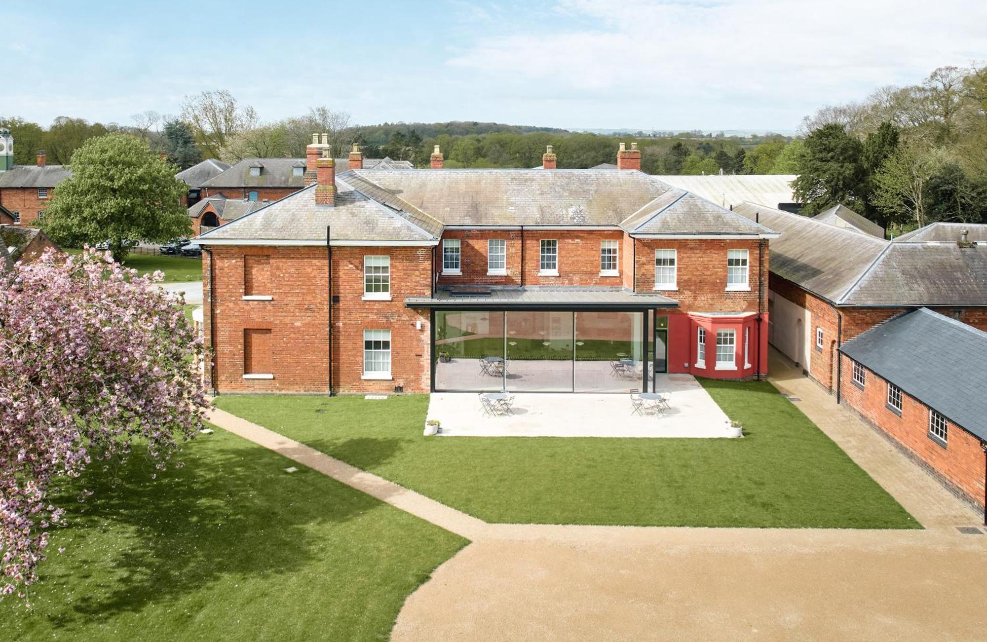 Constantine House Otel Tamworth Dış mekan fotoğraf
